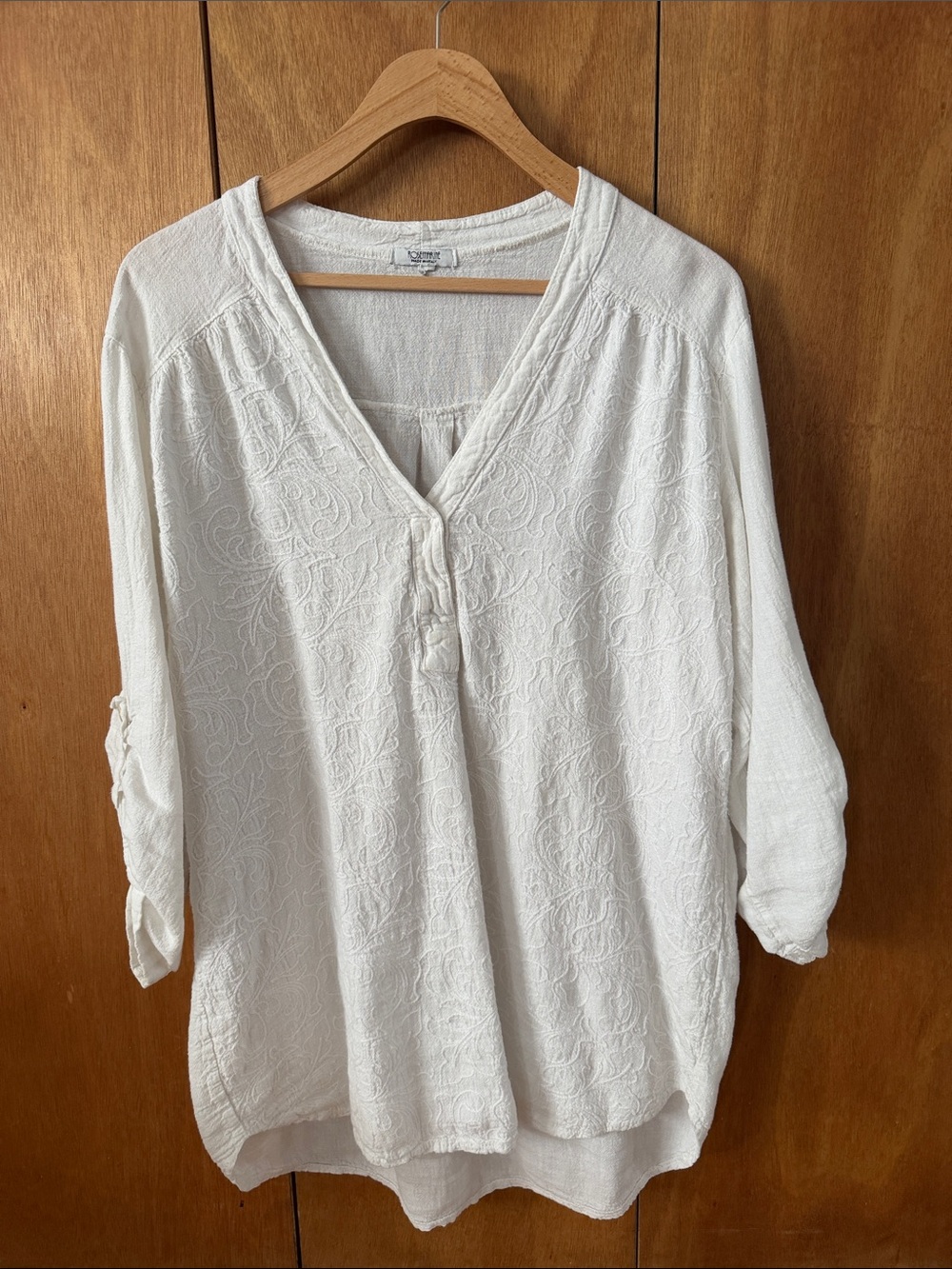 Rosemarine White Embroidered V-Neck Tunic Top